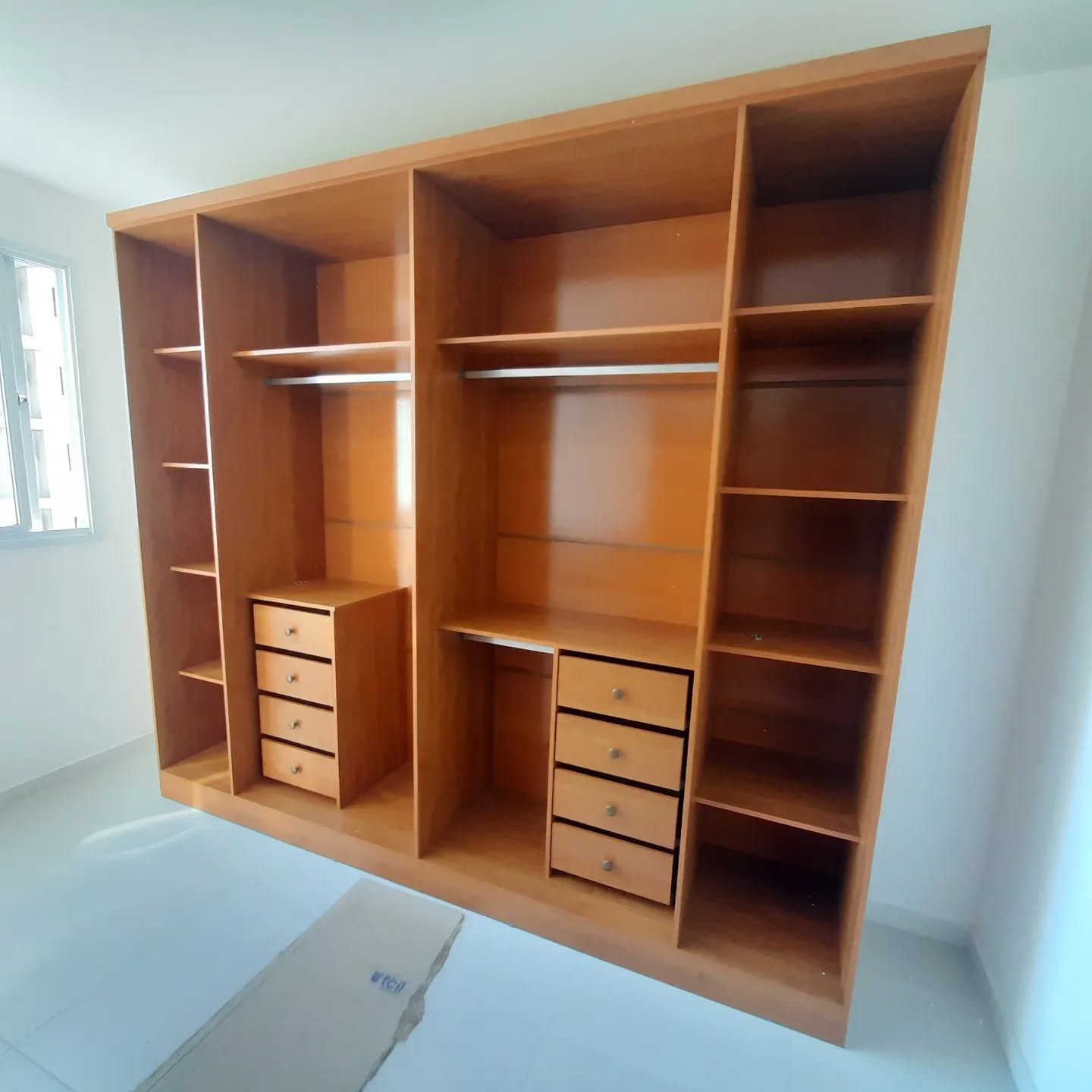 Projeto 10 - Montagem de Móveis