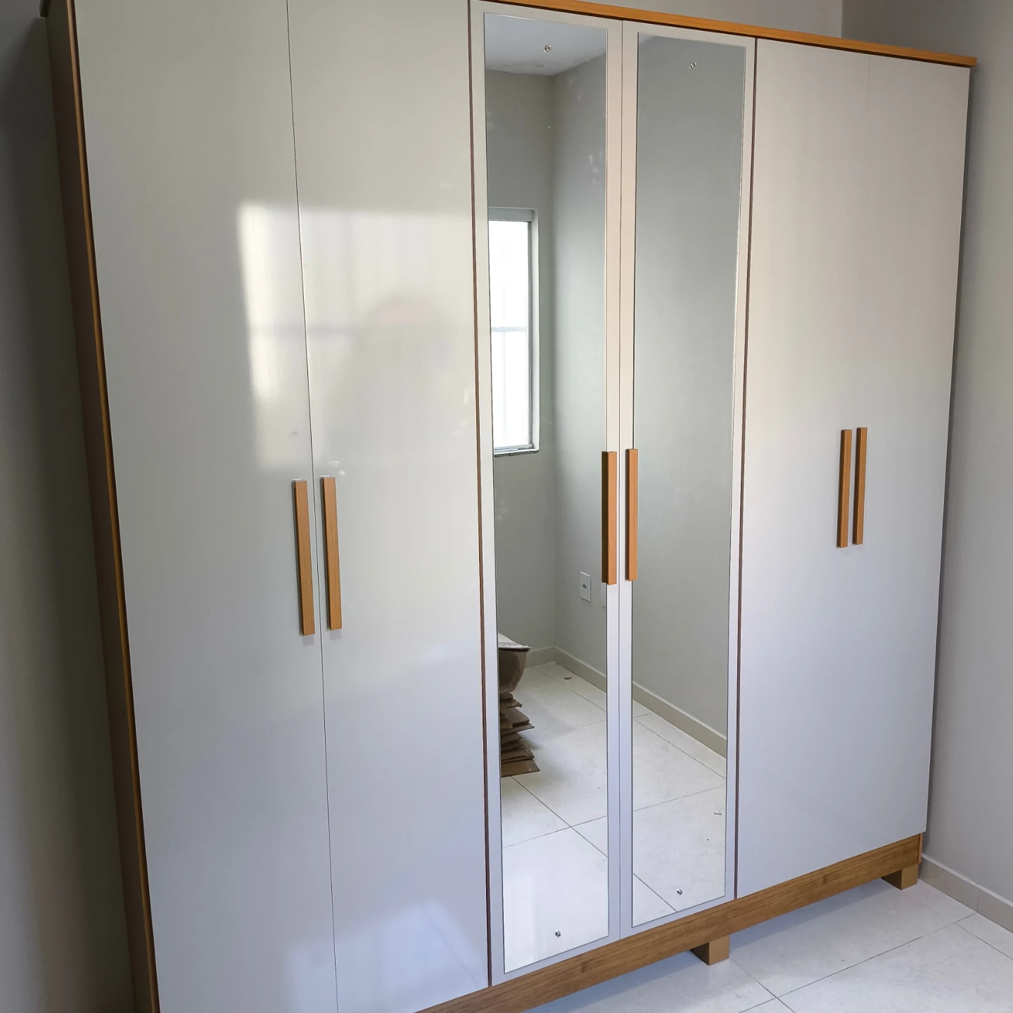 Projeto 3 - Montagem de Móveis